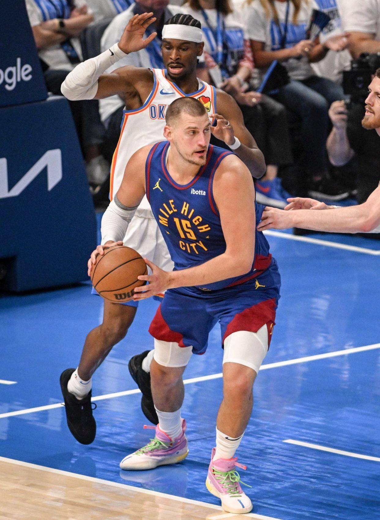 尤其是年轻 尤其是年轻