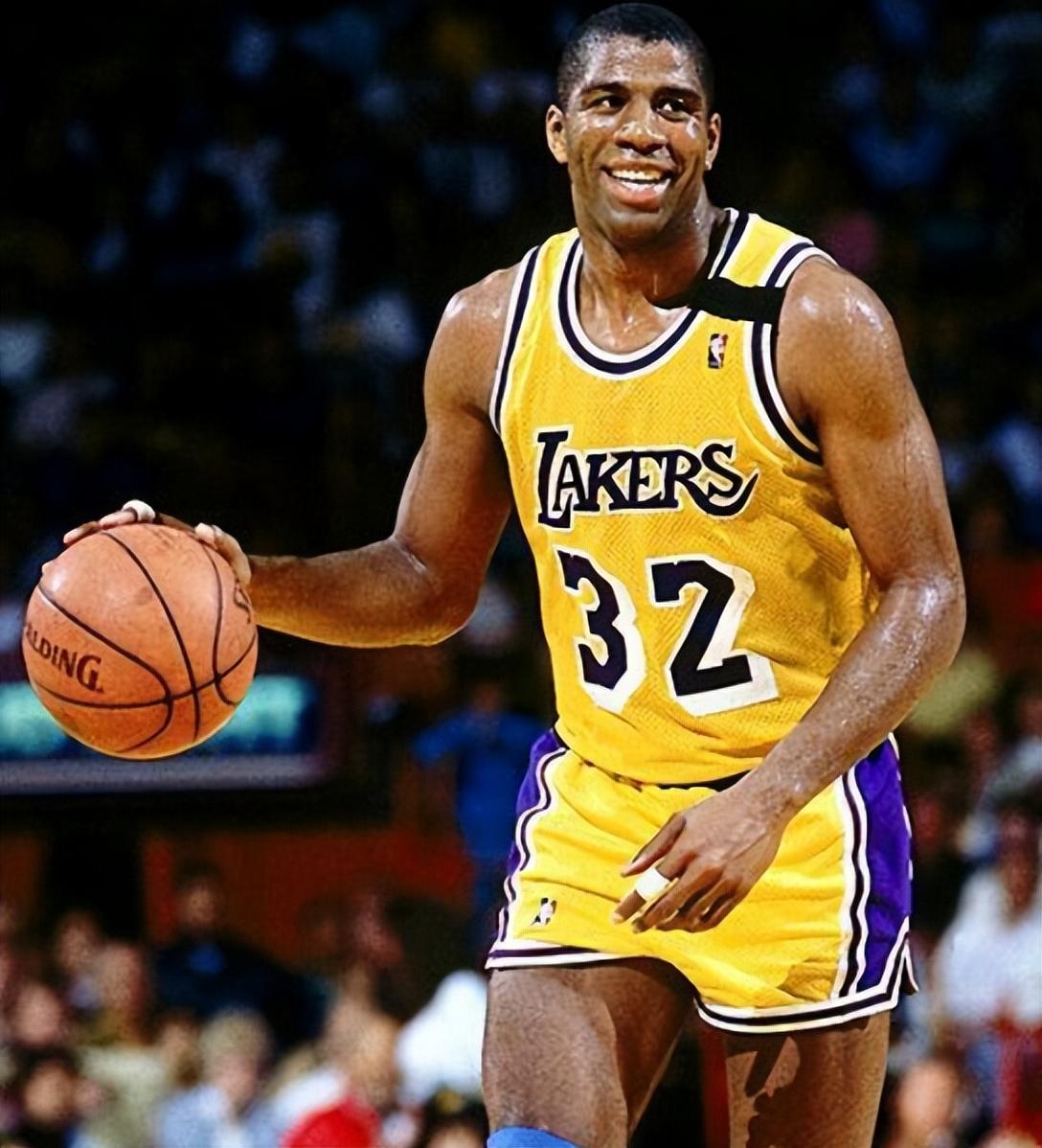 为前锋创造 为前锋创造