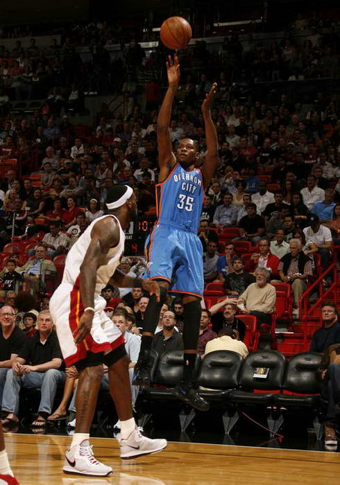 定位仍是团 定位仍是团