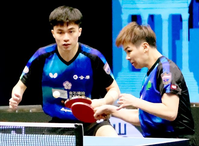 足球的腾飞 足球的腾飞