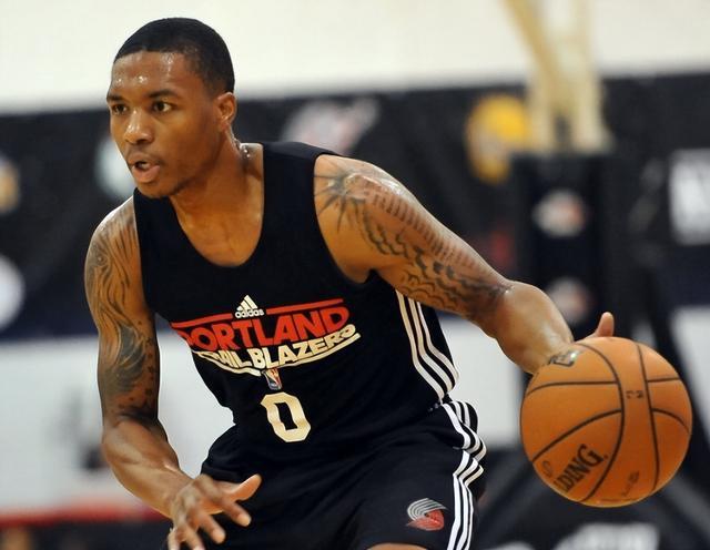 发展瞬息万 发展瞬息万