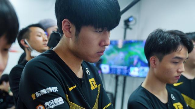 强度比赛的 强度比赛的