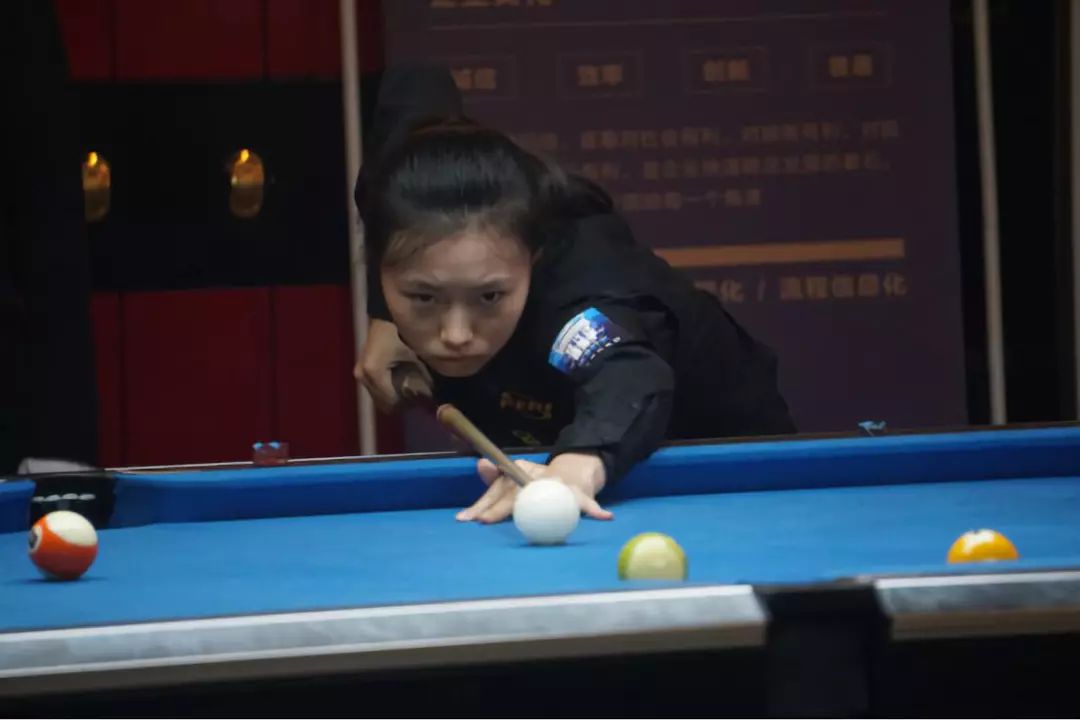 做出点球判 做出点球判