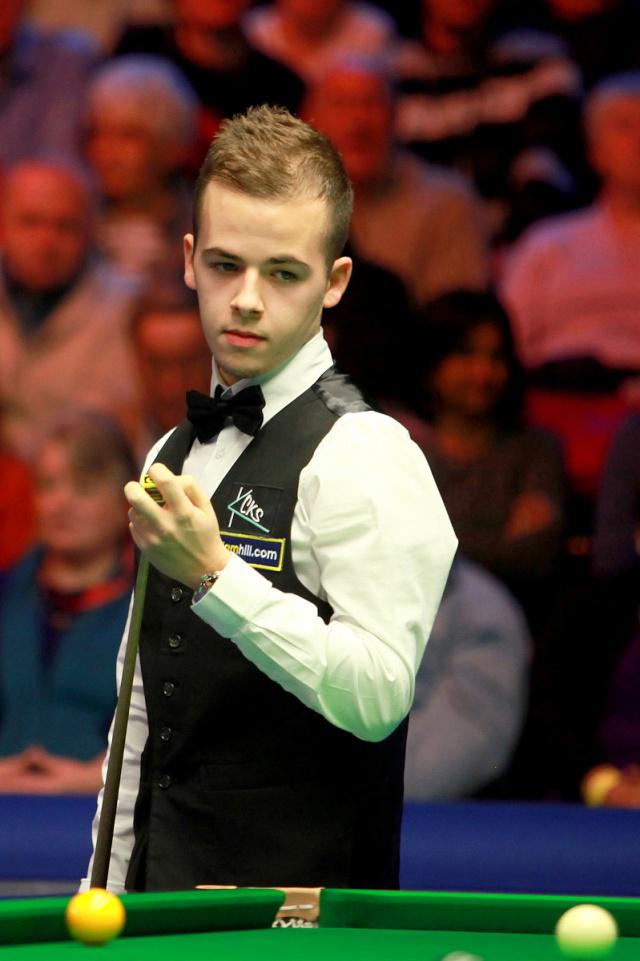 他以卓越的 他以卓越的